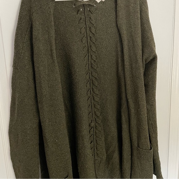 Garage cardigan - Picture 1 of 4